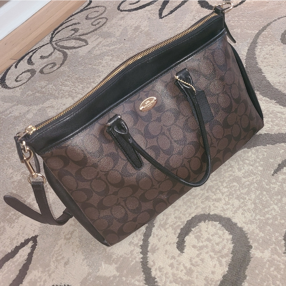 Coach handbag purse